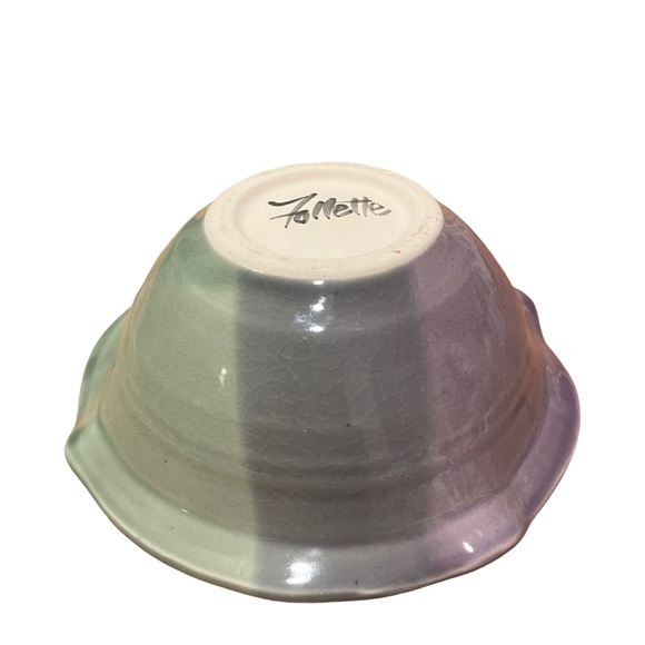 Artist Signed Ceramic Bowl, Kent Follette’s Pottery 6 1/2” Tricolored Artistry - Picture 2 of 3